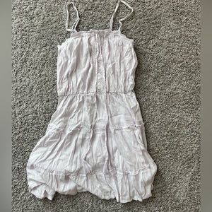 Super cute sundress!